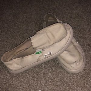 Sanuk Sidewalk Surfers